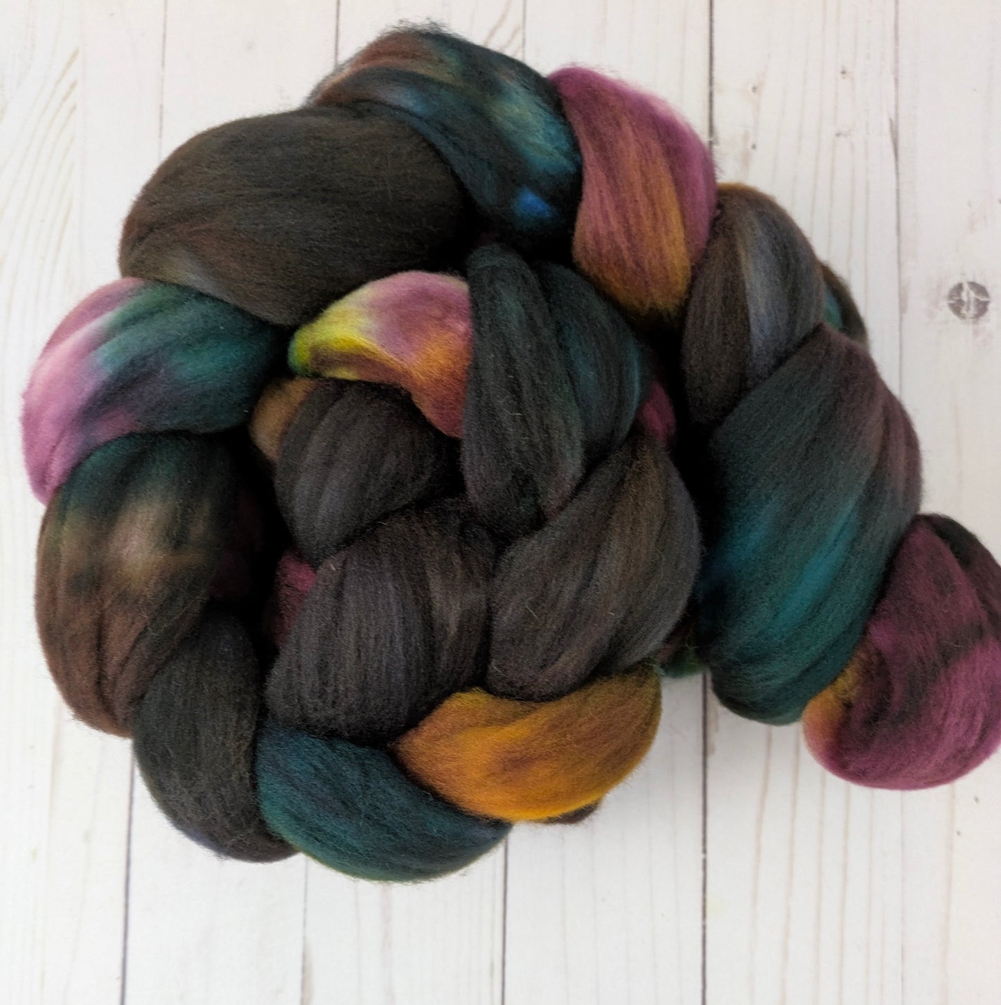 Hearth - dyed superwash shaniko wool fiber 4.4 oz