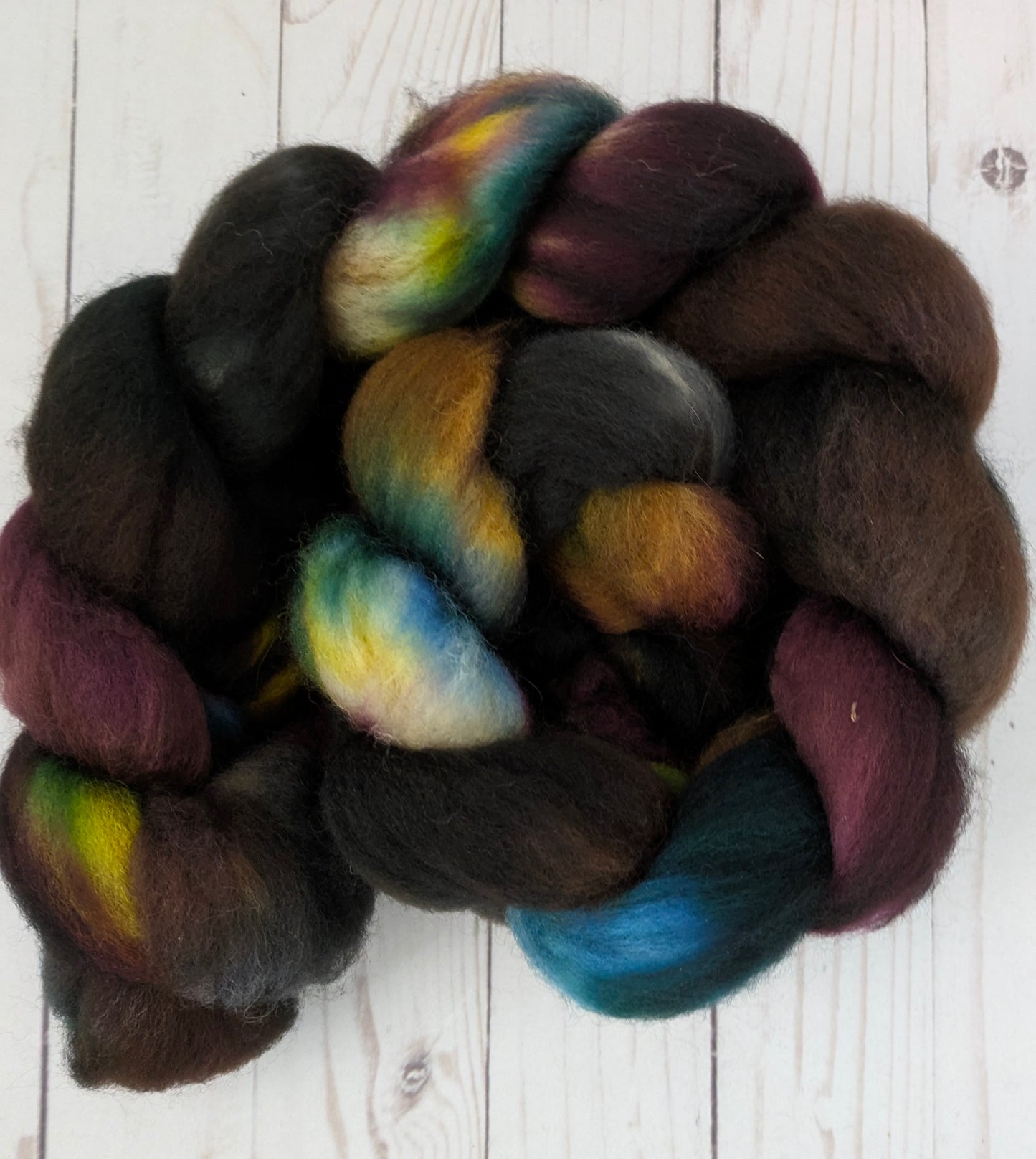 Hearth - superwash BFL fiber 4.1 oz