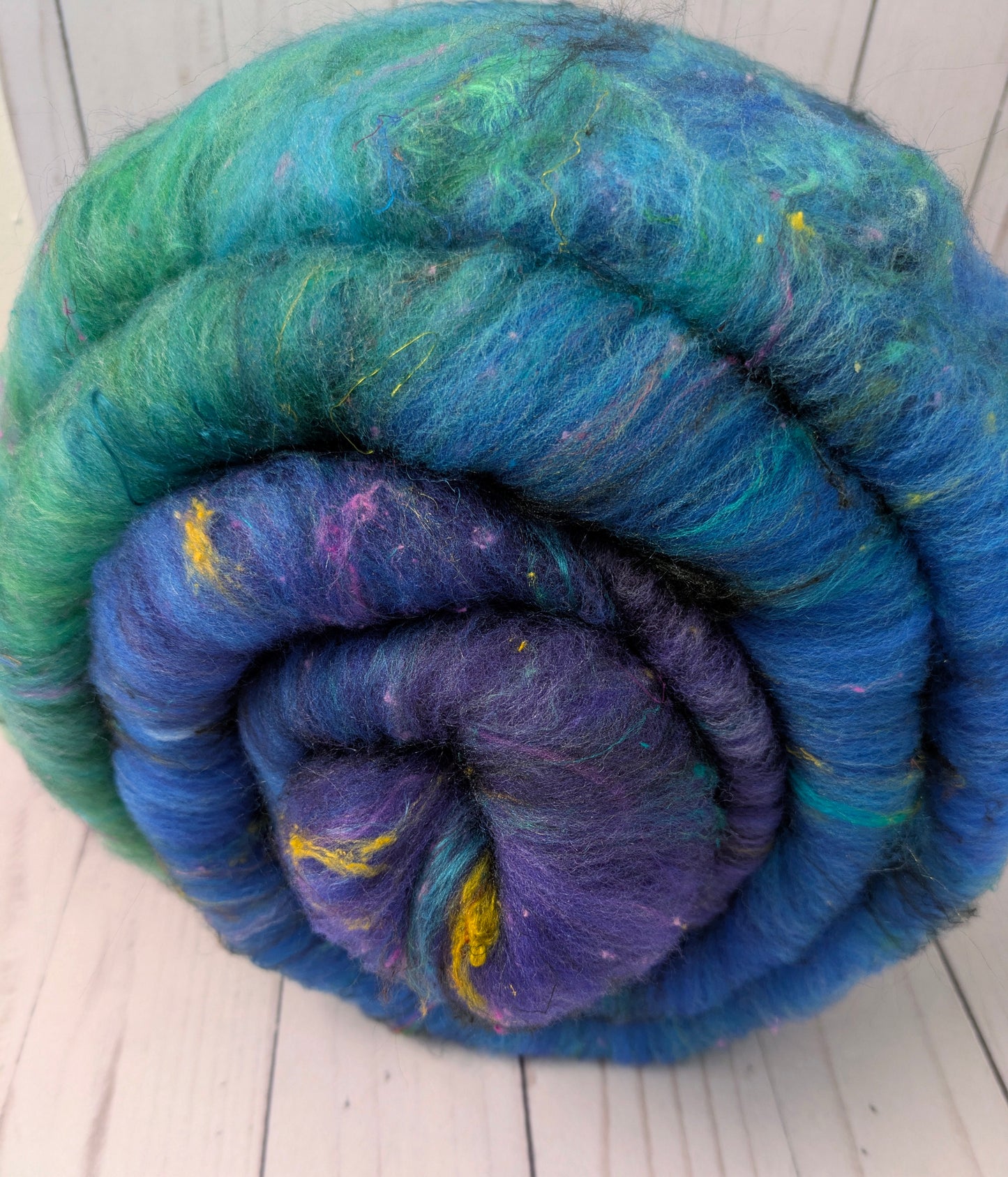 Starling - textured gradient batt 4.8 oz